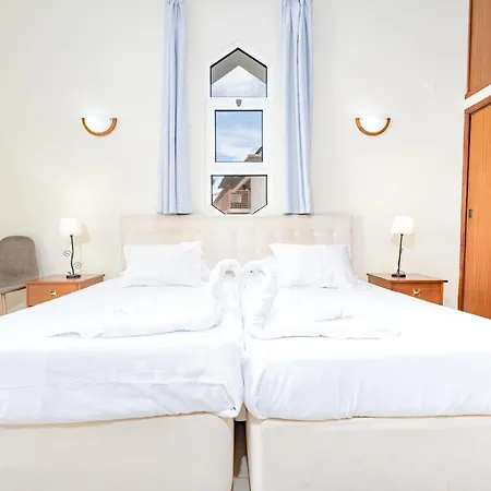 Apartament Local Trigal *