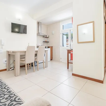 Apartament Local Trigal *